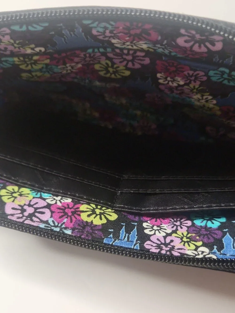 Vera Bradley Blue Purple Teal Disney Mickey & Minnie Quilted Wristlet Nwt